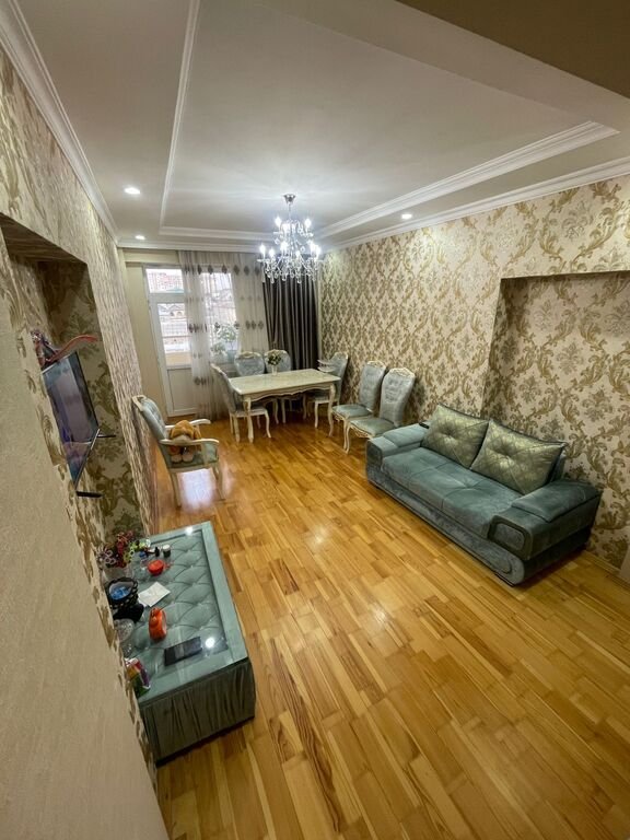 Satılır 3 otaqlı yeni tikili, 108 m², İnşaatçılar m.-1