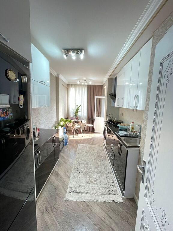Satılır 3 otaqlı yeni tikili, 116 m², İnşaatçılar m.-10