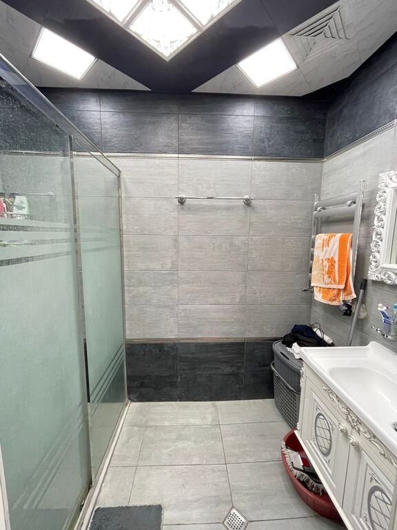 Satılır 3 otaqlı yeni tikili, 116 m², İnşaatçılar m.-15