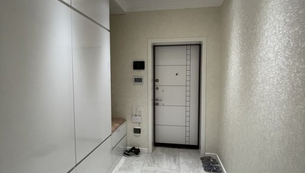 Satılır 3 otaqlı yeni tikili, 147 m², İnşaatçılar m.-14