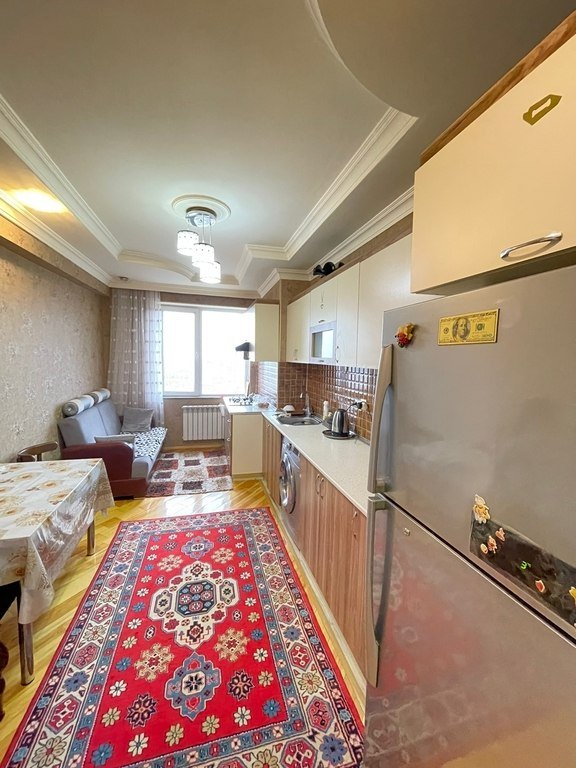 Satılır 3 otaqlı yeni tikili, 120 m², İnşaatçılar m.-9