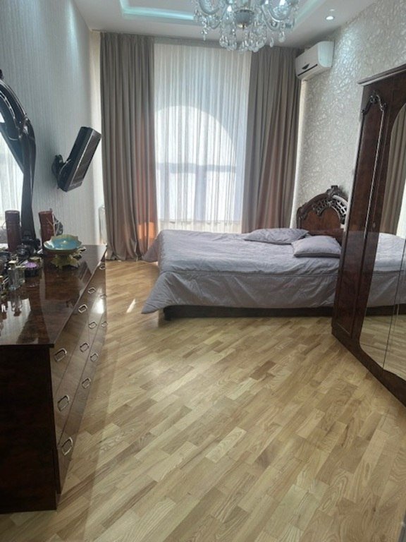 Satılır 2 otaqlı yeni tikili, 83.1 m², Xalqlar dostluğu m.-6