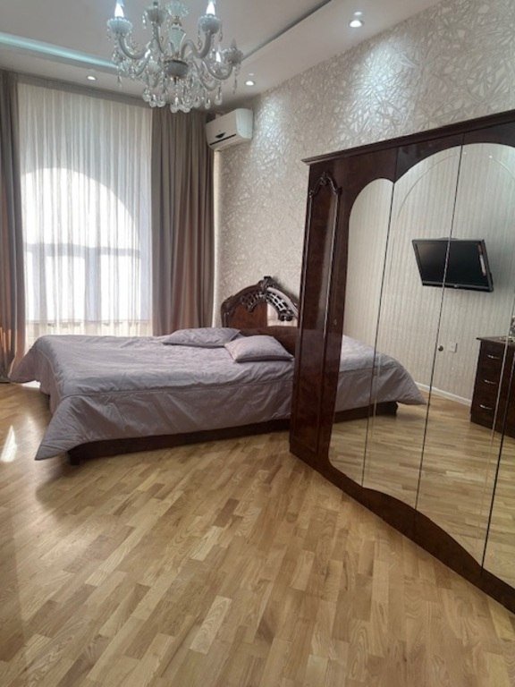 Satılır 2 otaqlı yeni tikili, 83.1 m², Xalqlar dostluğu m.-7