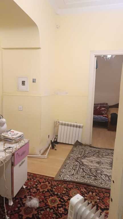 Satılır 3 otaqlı köhnə tikili, 70 m², İçərişəhər m.-12