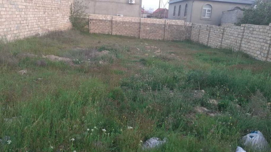 4.7 sot torpaq satılır, Binəqədi-1