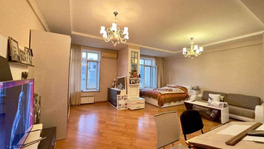 Satılır 5 otaqlı yeni tikili, 226 m², Xətai m.-5