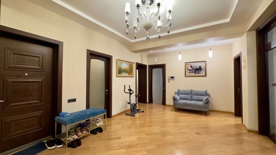 Satılır 5 otaqlı yeni tikili, 226 m², Xətai m.-7