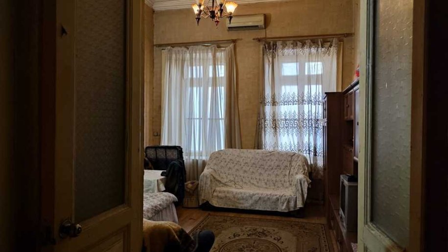 Satılır 1 otaqlı köhnə tikili, 35 m², Sahil m.-4