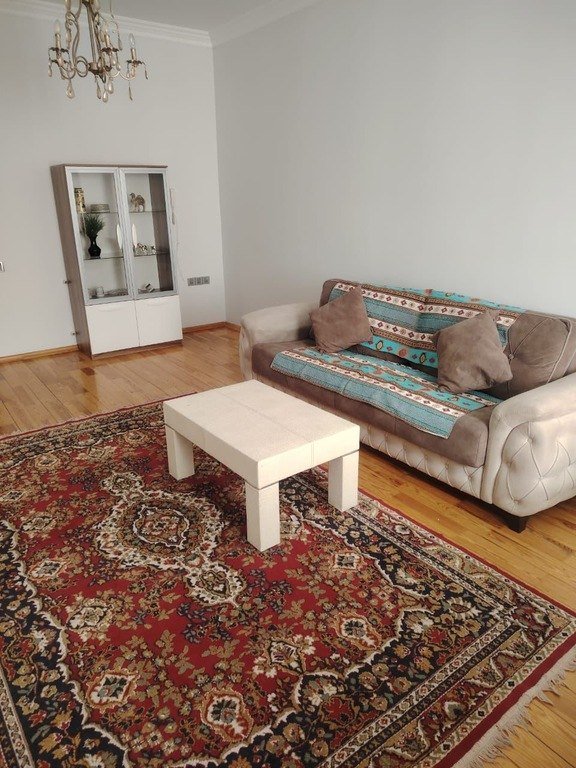 Kirayə verilir 1 otaqlı yeni tikili, 65 m², 2-ci mikrorayon-3