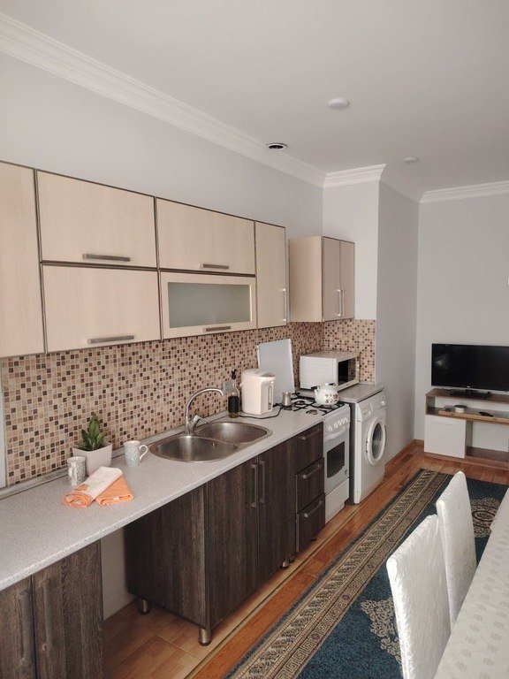 Kirayə verilir 1 otaqlı yeni tikili, 65 m², 2-ci mikrorayon-17