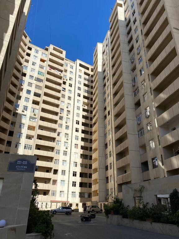 Satılır 4 otaqlı yeni tikili, 183.2 m², Azadlıq Prospekti m.-1