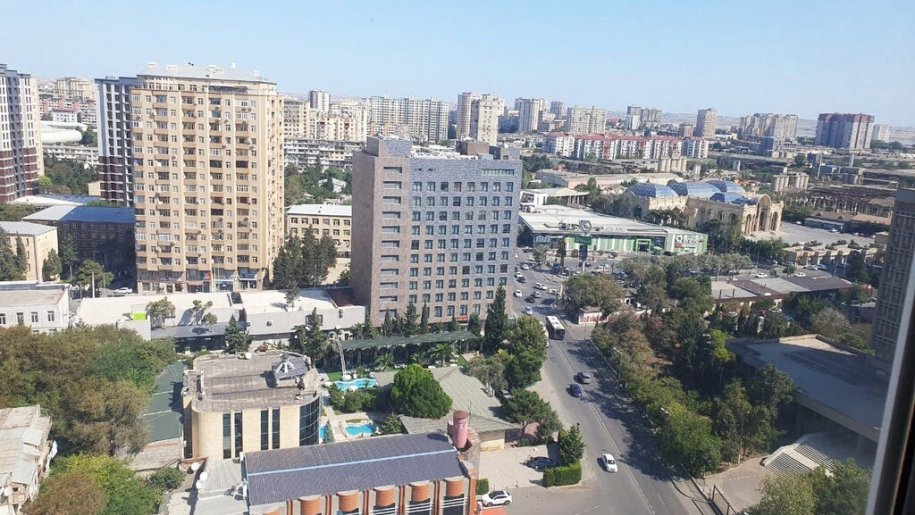 Satılır 4 otaqlı yeni tikili, 183.2 m², Azadlıq Prospekti m.-3