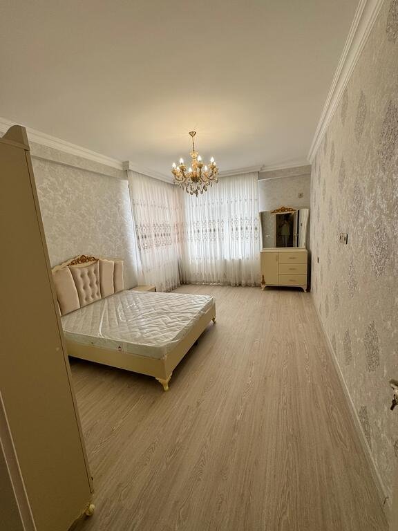 Kirayə verilir 3 otaqlı yeni tikili, 115 m², Saray-3