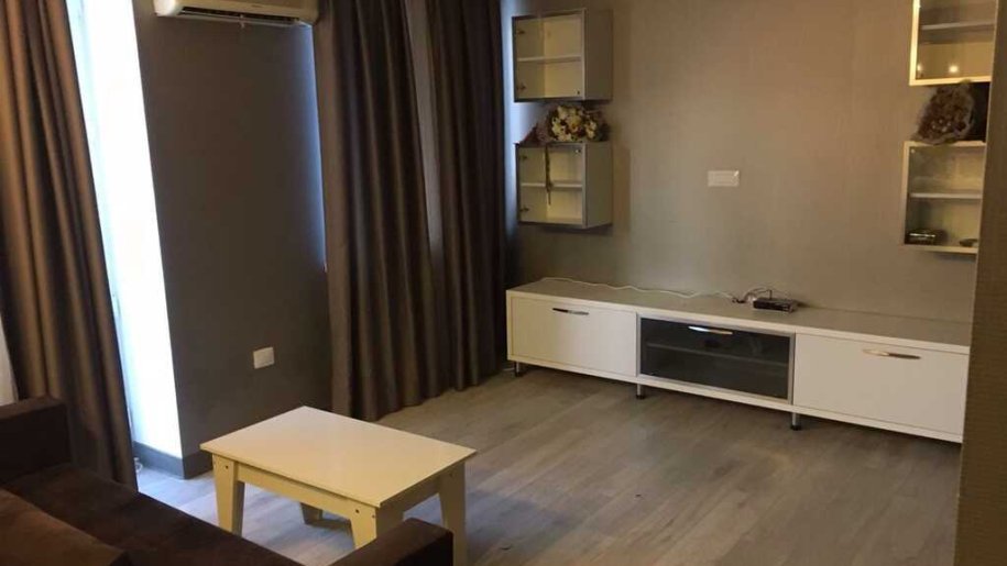 Satılır 2 otaqlı köhnə tikili, 46 m², Sahil m.-1