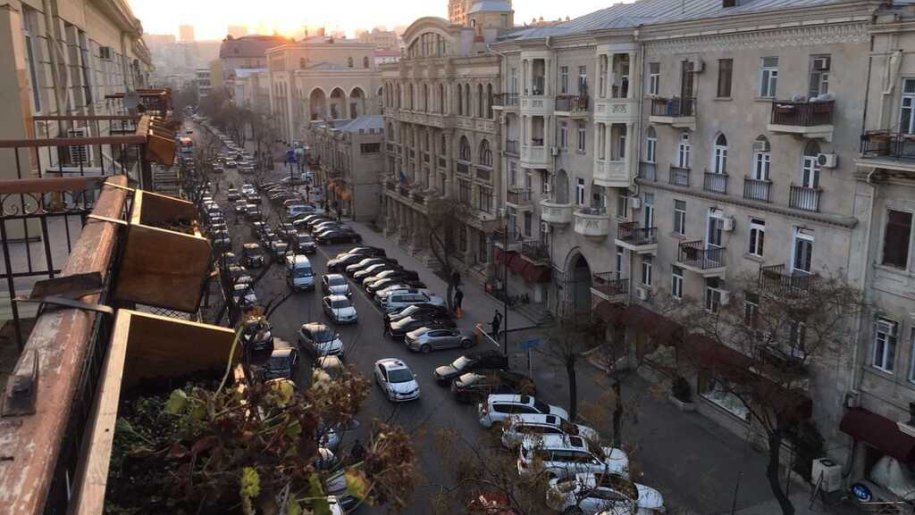Satılır 2 otaqlı köhnə tikili, 46 m², Sahil m.-17