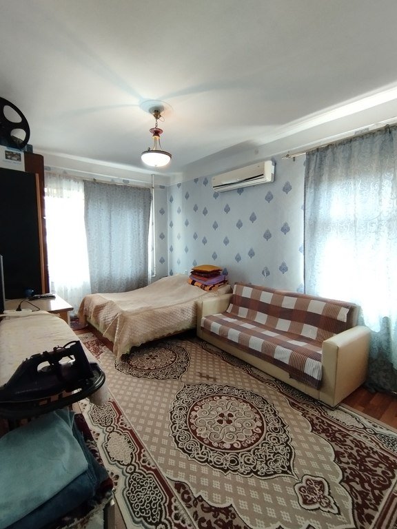Satılır 1 otaqlı köhnə tikili, 42 m², Əhmədli m.-2