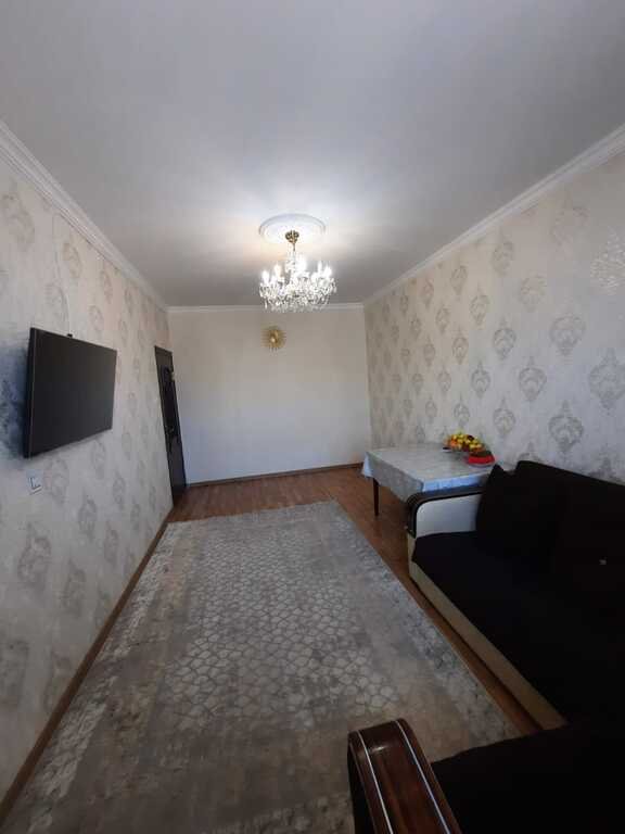 Satılır 4 otaqlı köhnə tikili, 100 m², Xalqlar dostluğu m.-2