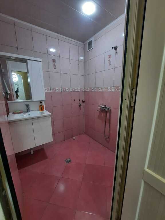 Satılır 4 otaqlı köhnə tikili, 100 m², Xalqlar dostluğu m.-19