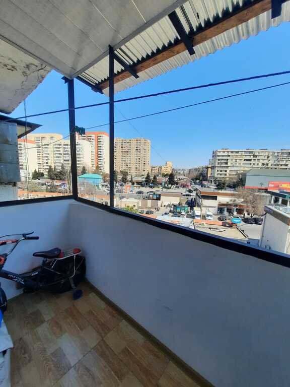 Satılır 4 otaqlı köhnə tikili, 100 m², Xalqlar dostluğu m.-22