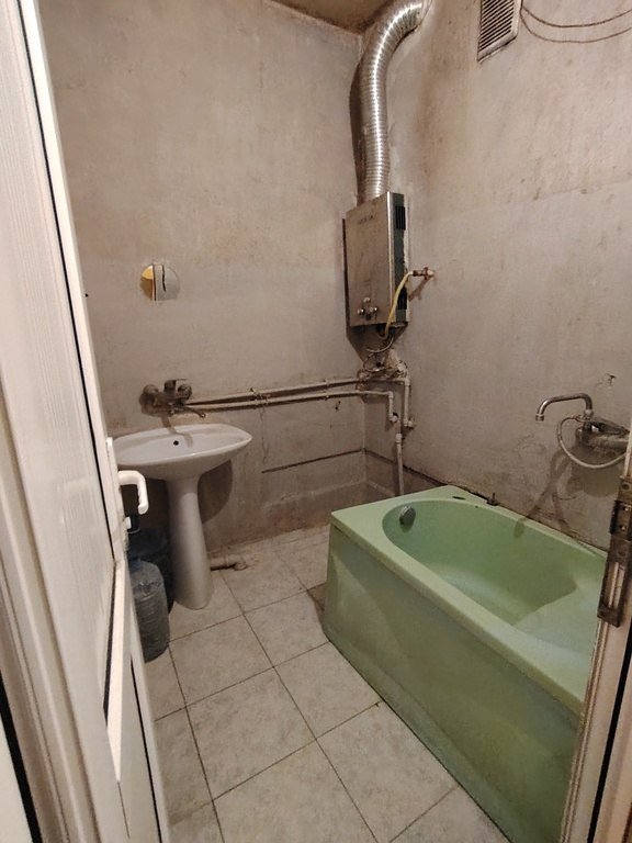 Kirayə verilir 2 otaqlı köhnə tikili, 55 m², Memar Əcəmi m.-9