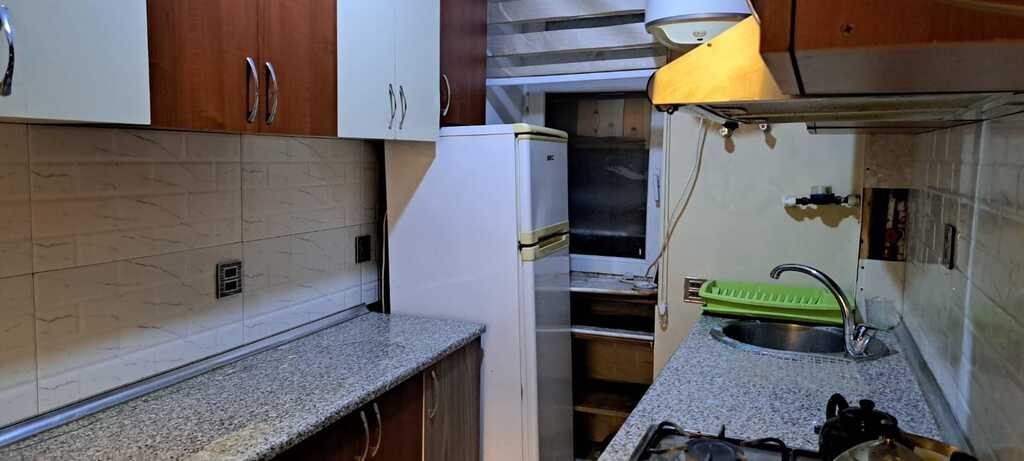 Satılır 1 otaqlı köhnə tikili, 25 m², Azadlıq Prospekti m.-6