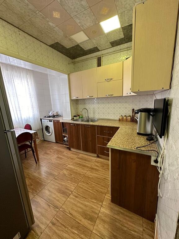 Satılır 2 otaqlı köhnə tikili, 68 m², Memar Əcəmi m.-4