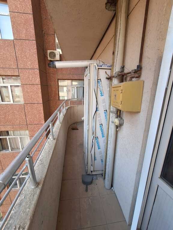 Satılır 1 otaqlı yeni tikili, 52 m², İnşaatçılar m.-6