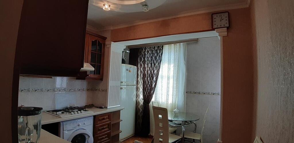 Satılır 3 otaqlı köhnə tikili, 90 m², Nəsimi m.-5