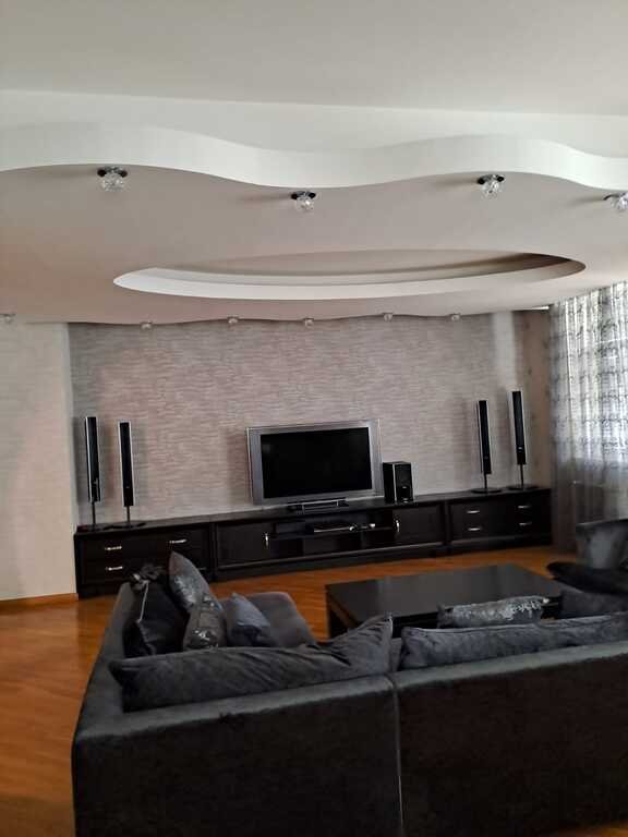 Satılır 5 otaqlı yeni tikili, 254 m², Elmlər Akademiyası m.-10