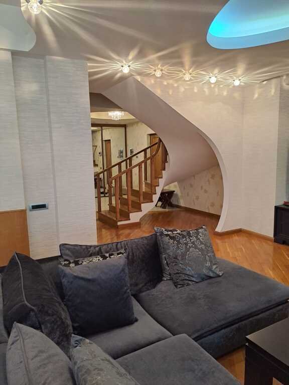 Satılır 5 otaqlı yeni tikili, 254 m², Elmlər Akademiyası m.-12