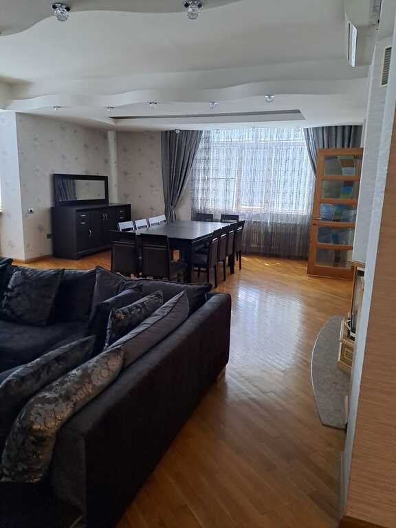 Satılır 5 otaqlı yeni tikili, 254 m², Elmlər Akademiyası m.-13