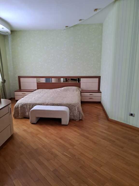 Satılır 5 otaqlı yeni tikili, 254 m², Elmlər Akademiyası m.-28