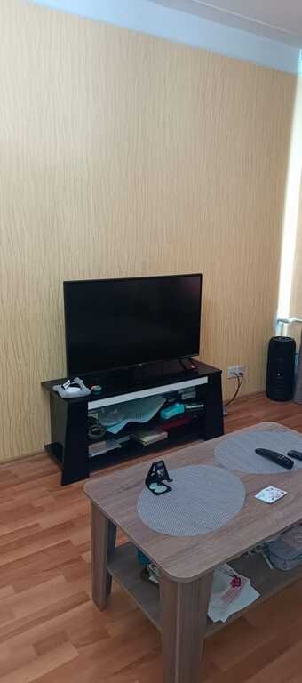 Satılır 4 otaqlı köhnə tikili, 100 m², Xalqlar dostluğu m.-5