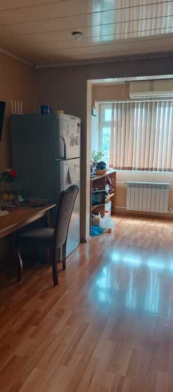 Satılır 4 otaqlı köhnə tikili, 100 m², Xalqlar dostluğu m.-13