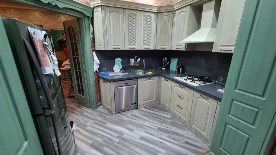 Satılır 5 otaqlı köhnə tikili, 200 m², Elmlər Akademiyası m.-7