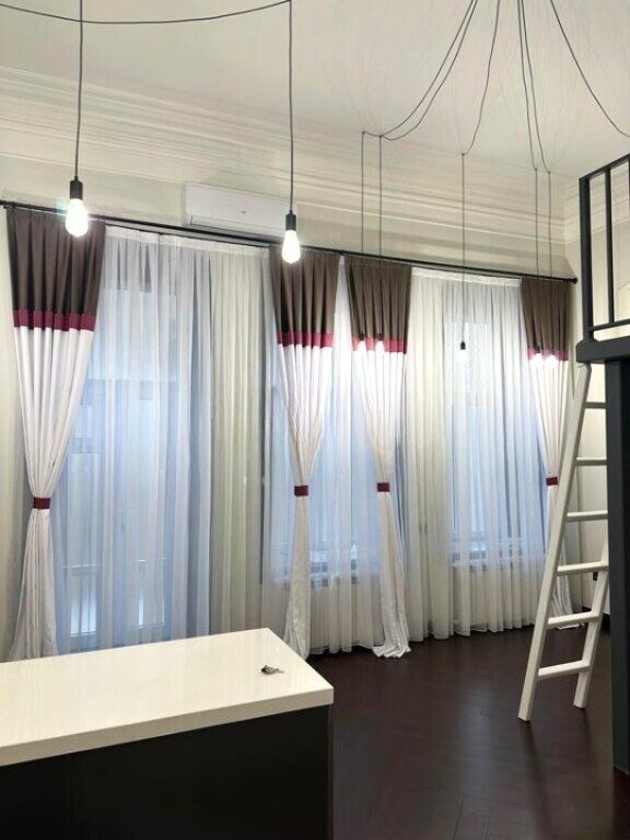 Satılır 1 otaqlı köhnə tikili, 50 m², Sahil m.-1