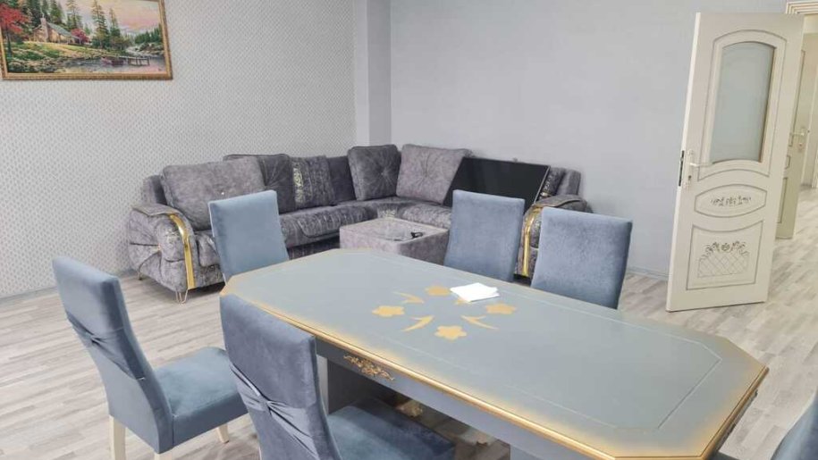Kirayə verilir 3 otaqlı yeni tikili, 160 m², Azadlıq Prospekti m.-1