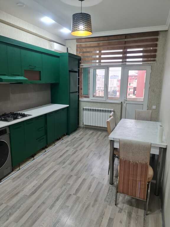 Kirayə verilir 3 otaqlı yeni tikili, 160 m², Azadlıq Prospekti m.-4