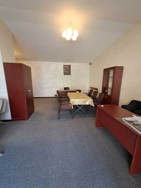 332 m<sup>2</sup> ofis satılır, Nəriman Nərimanov m.-15