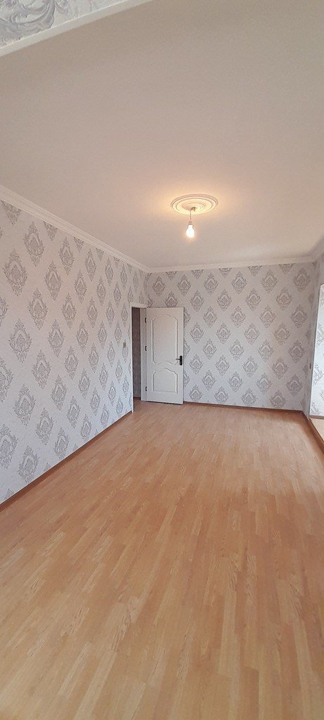 Satılır 1 otaqlı köhnə tikili, 40 m², Buzovna-6