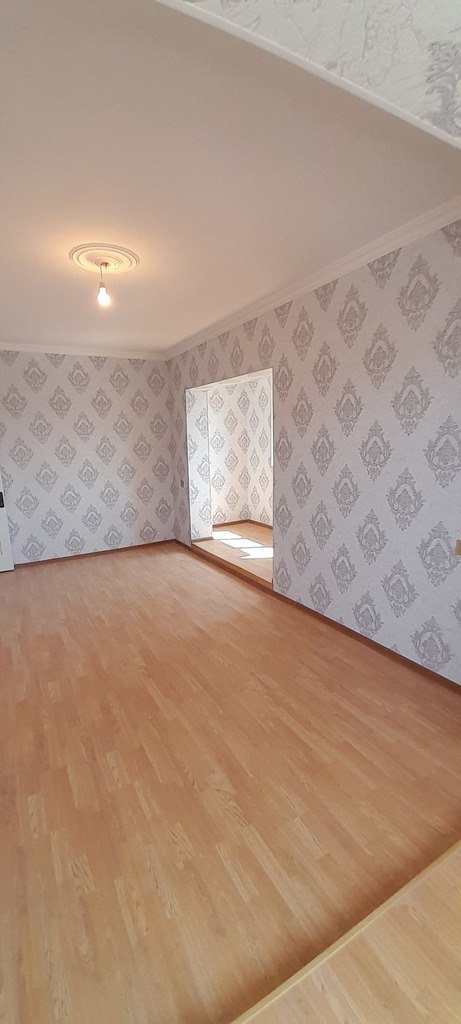 Satılır 1 otaqlı köhnə tikili, 40 m², Buzovna-7