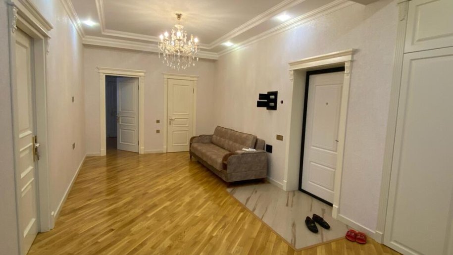 Kirayə verilir 3 otaqlı yeni tikili, 180 m², Nəsimi-8