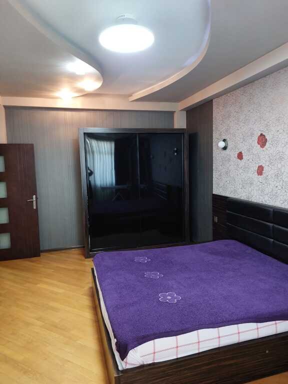 Satılır 3 otaqlı yeni tikili, 125 m², İnşaatçılar m.-21