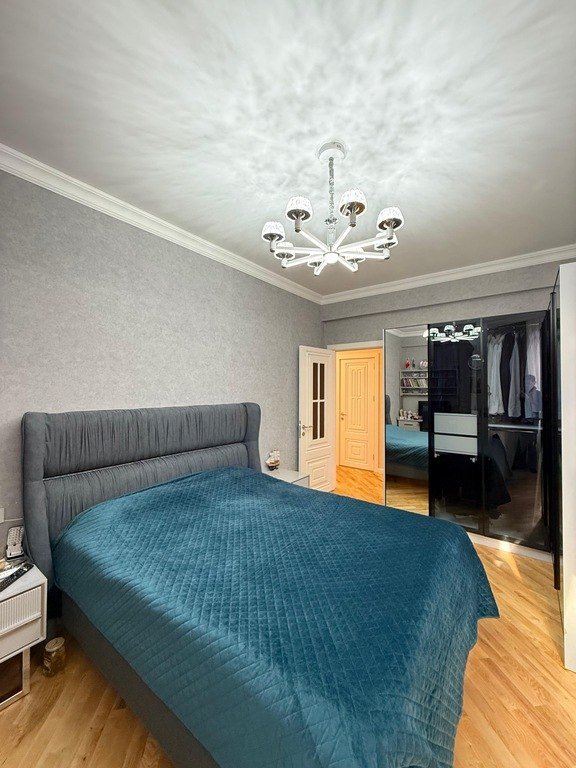 Satılır 3 otaqlı yeni tikili, 124 m², Elmlər Akademiyası m.-5