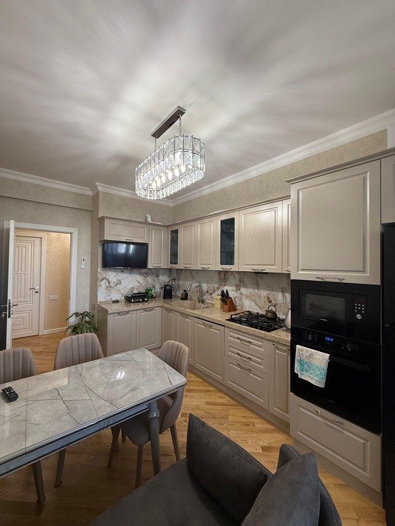 Satılır 3 otaqlı yeni tikili, 124 m², Elmlər Akademiyası m.-11