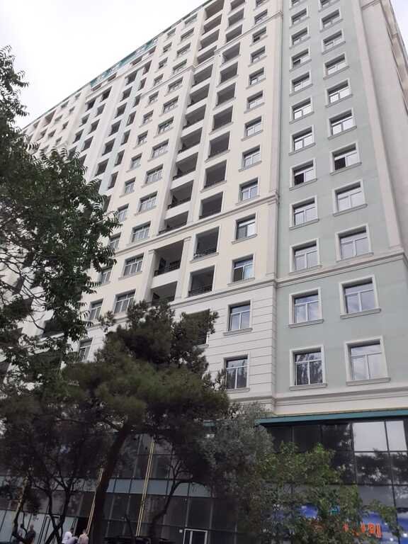 Satılır 4 otaqlı yeni tikili, 185 m², Nəriman Nərimanov m.-1