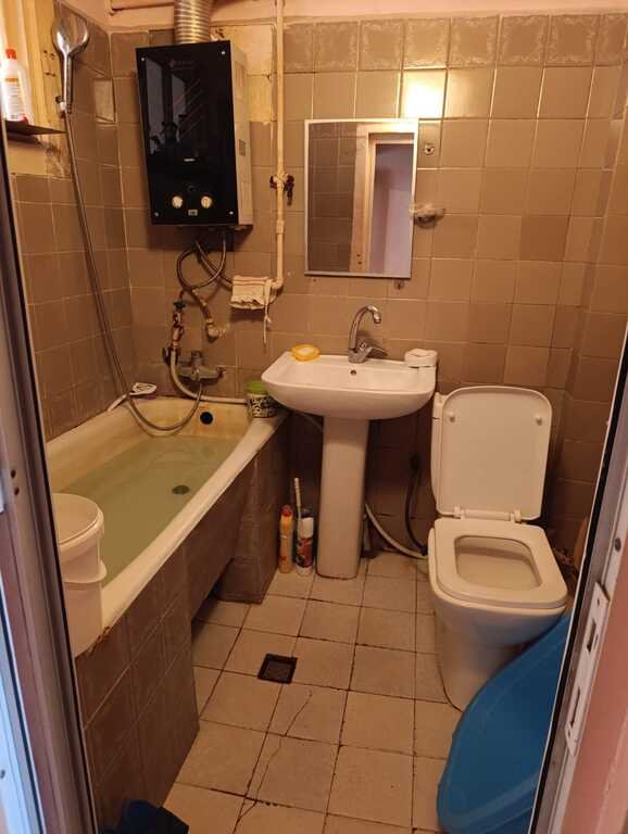 Satılır 3 otaqlı köhnə tikili, 75 m², Nəriman Nərimanov m.-9