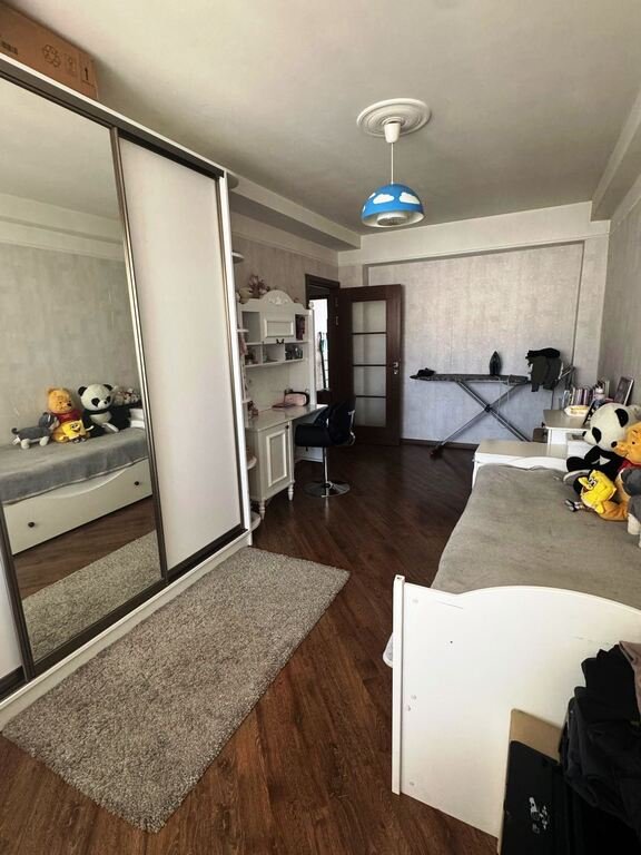 Satılır 3 otaqlı köhnə tikili, 95 m², 28 May m.-8