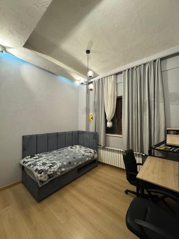 Kirayə verilir 3 otaqlı yeni tikili, 125 m², Elmlər Akademiyası m.-12