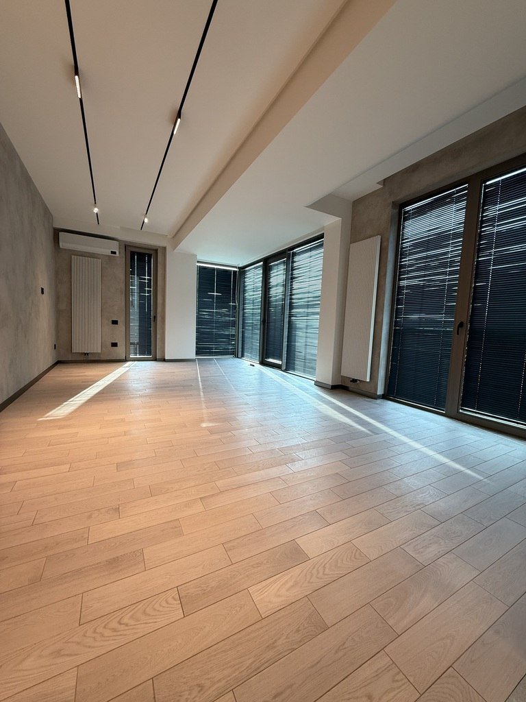 Satılır 3 otaqlı yeni tikili, 125.5 m², Elmlər Akademiyası m.-1